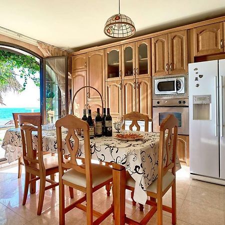 아드라 Casa De Sueno En La Playa 빌라 외부 사진